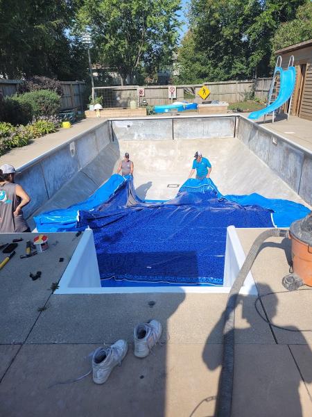 J & J Pool Service Inc