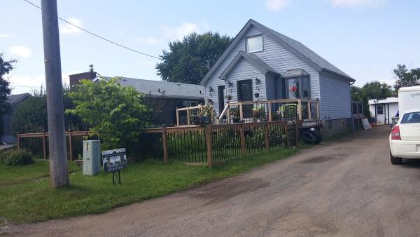 SRS Windows and Doors Inc.