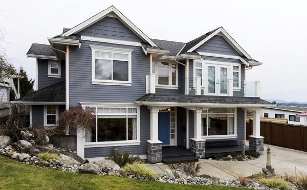 The Curtain Call Custom Interiors