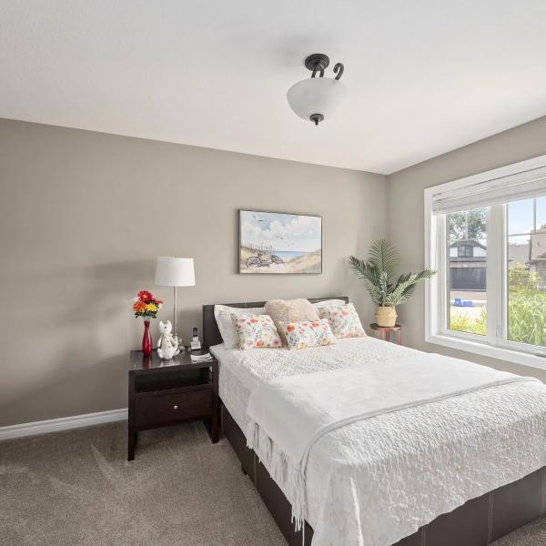 Ryan Featherstone- Realtor