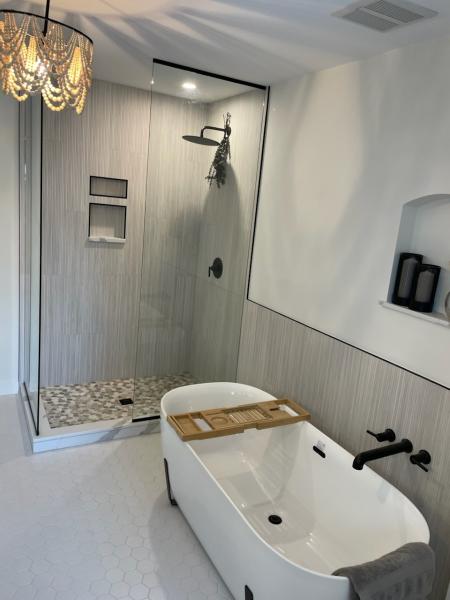 Bold Renos Calgary