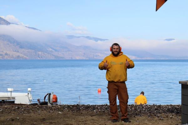 Lake to Lake Landscaping