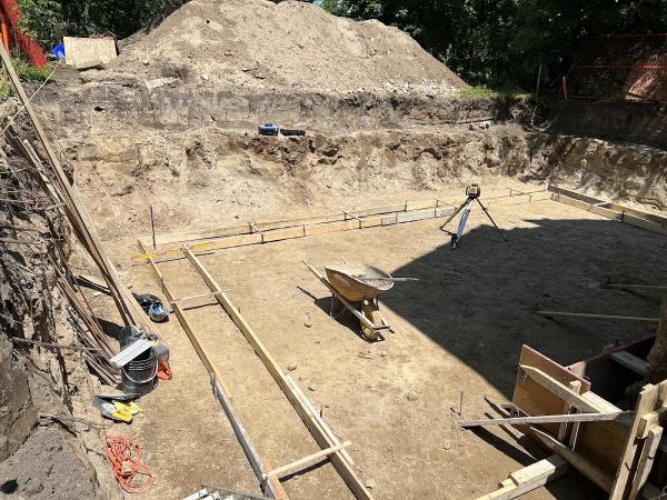 Delve Contracting INC