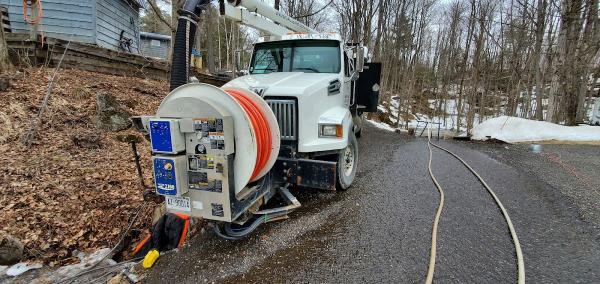 Universal Plumbing & Sewer Services Inc.