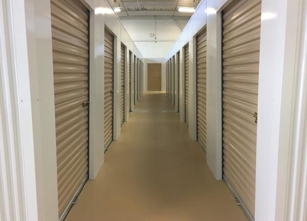 Barrie Heated Storage