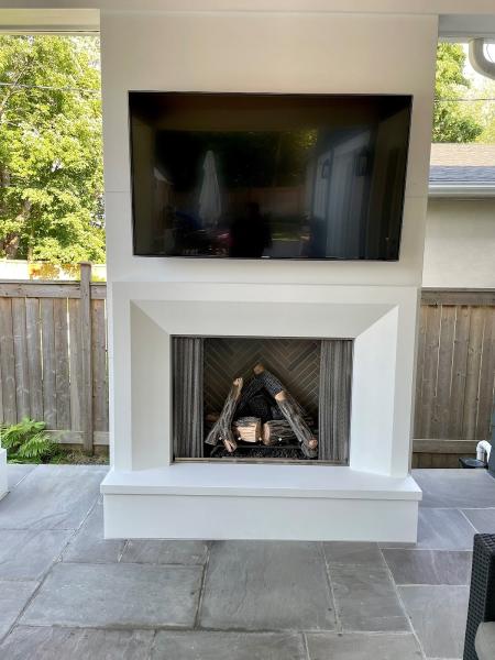 Felco Fireplace and Mantel