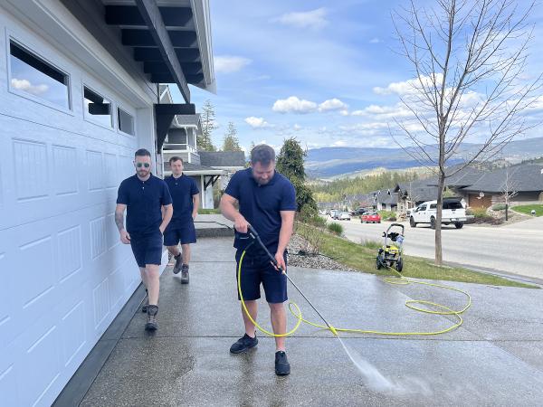 Kelowna Pressure Washing