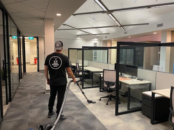 Reid Works Commercial Cleaning