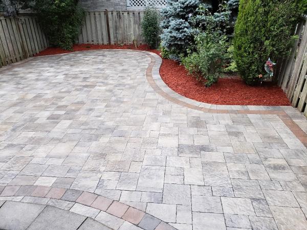 Avanti Landscaping and Construction