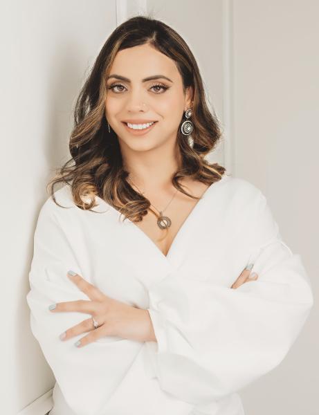 Esha Malhotra Realtor