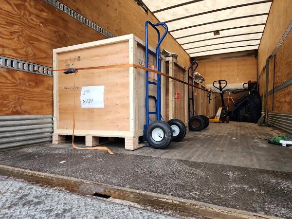 Arrow Moving van Lines