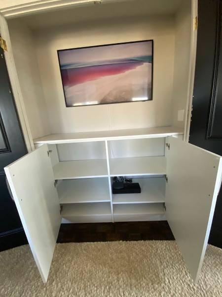 Custom Closets by Handy Husbands Canada
