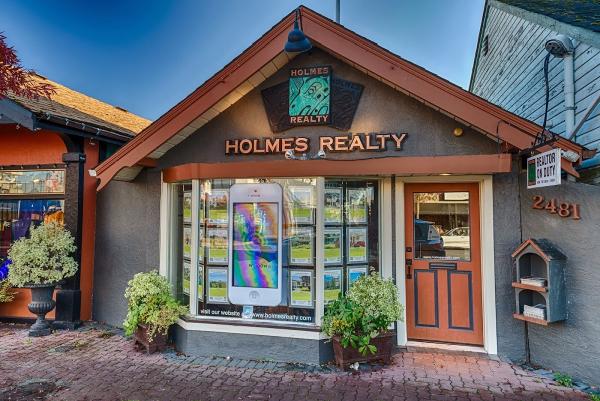 Holmes Realty