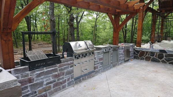 Holmes Custom Masonry