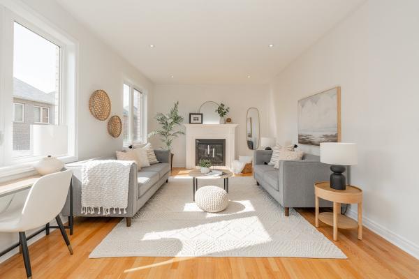 Feels Like Home 2 Me~home Staging