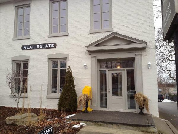 Homesmiths Real Estate Team