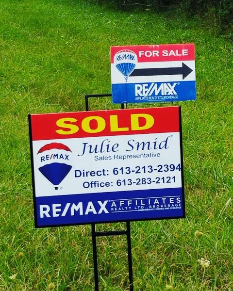 Re/Max Affiliates Realty Ltd. Sales Representative Julie Smid