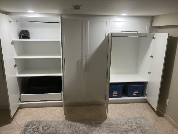 BM Custom Closet and Cabinets