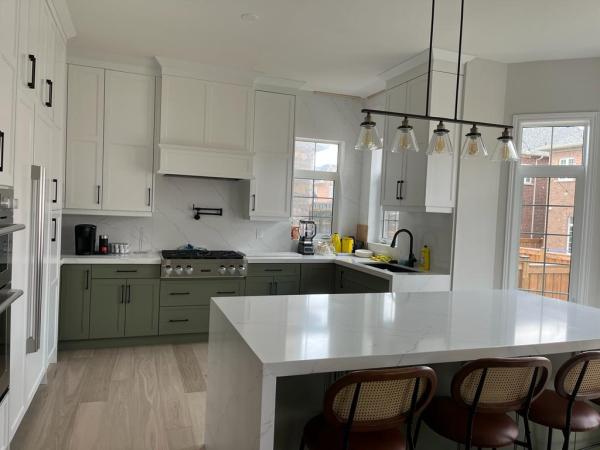Aura Kitchens & Cabinetry Inc