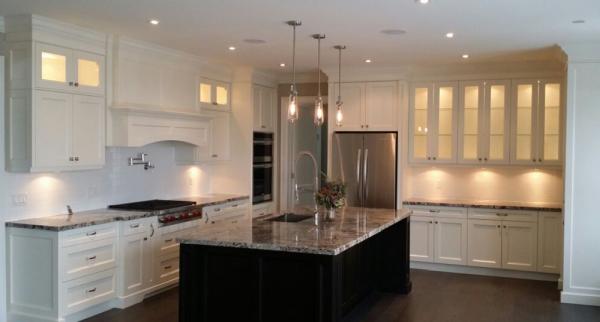 Aura Kitchens & Cabinetry Inc