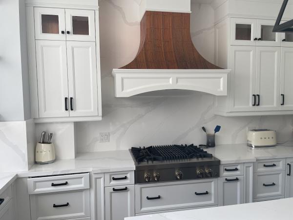 Aura Kitchens & Cabinetry Inc