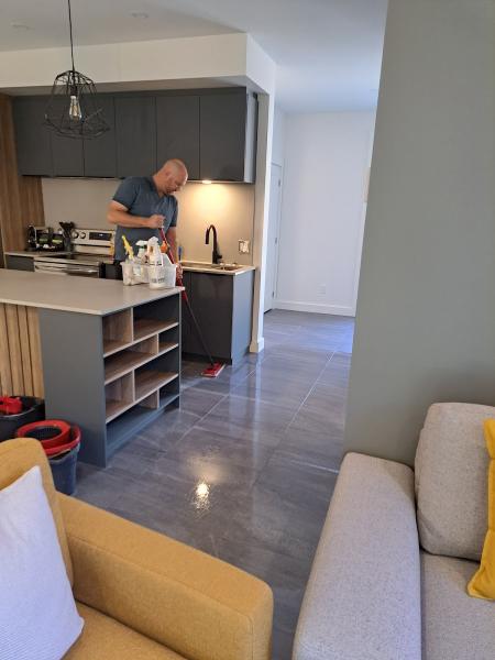 Clynn Technicien en Nettoyage