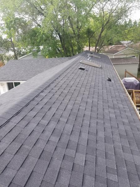 Tri-Star Roofing & Renovations