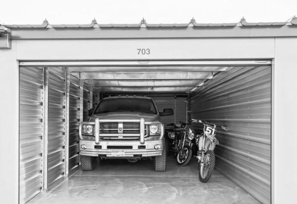 Prairie Self Storage Ltd