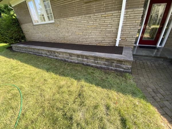 Earthstone Landscaping