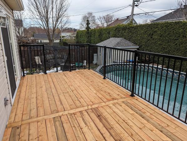 Quebec Patio