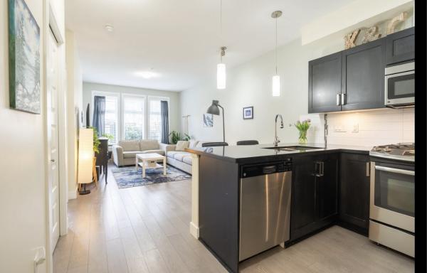 Sunny Brar and Associates