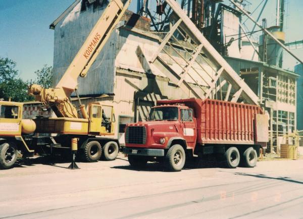 Koomans Demolition & Salvage Yard