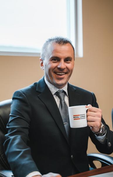 Brad Crāpun Royal Lepage Benchmark