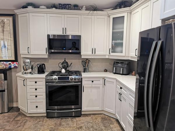 Nhance Niagara ꟾ Kitchen Cabinet Refinishing