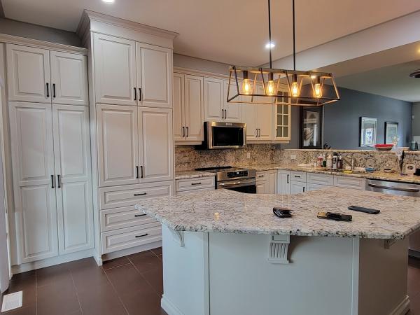 Nhance Niagara ꟾ Kitchen Cabinet Refinishing