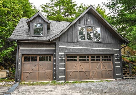 Moreau Log Homes