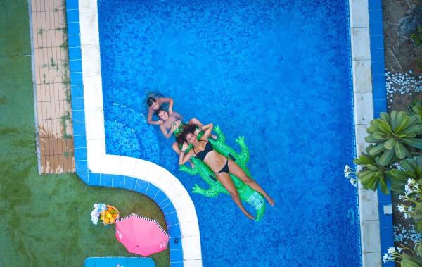 Lux Pools