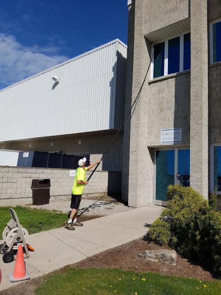 Pro-Touch Window Cleaning