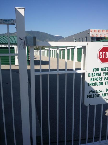 Advantage Mini Storage