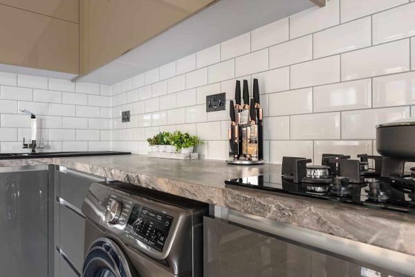 Markham Backsplash Pros