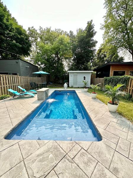 Canadian Fiberglass Pools