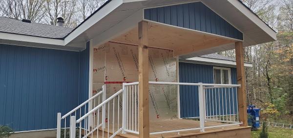 Gilmour Glass and Showers