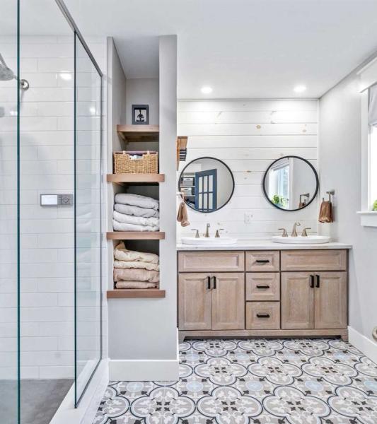 Lakeside Home Designs