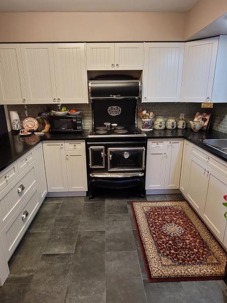 Kitchen Cabinets Maple Ridge