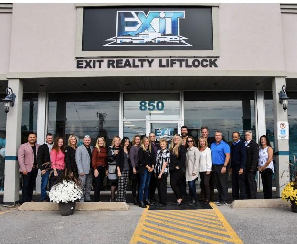 Nicole Matthews: Exit Realty Liftlock Brokerage