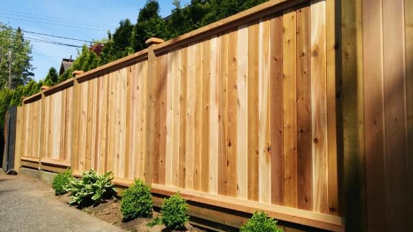 Linear Fencing & Decks