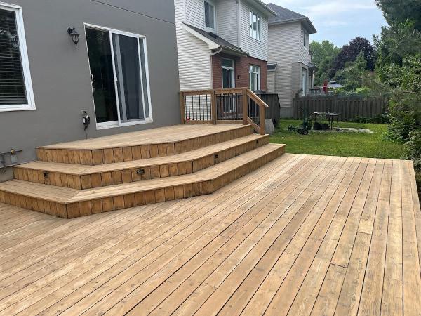 Sand & Stain