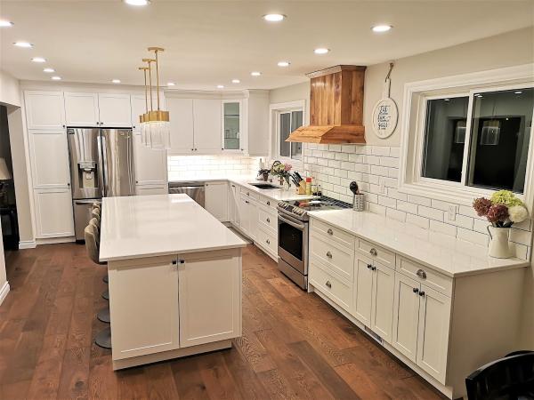 De-Cor Homes and Renovations Inc.
