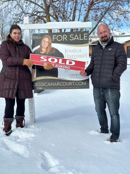 Bradford Real Estate Agent Jessica Harcourt