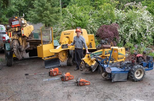 A A Stump Grinding & Tree